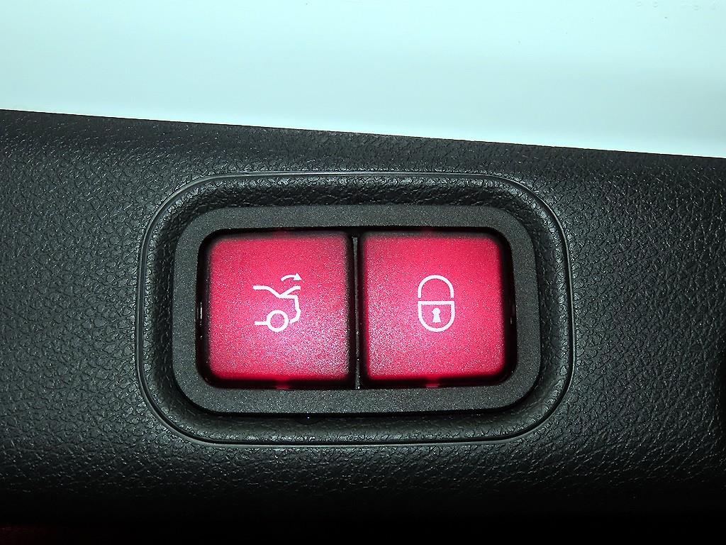 Mercedes Benz E class 2018 Blanco - Importación desde Corea - HF Imports Iquique - Foto 16