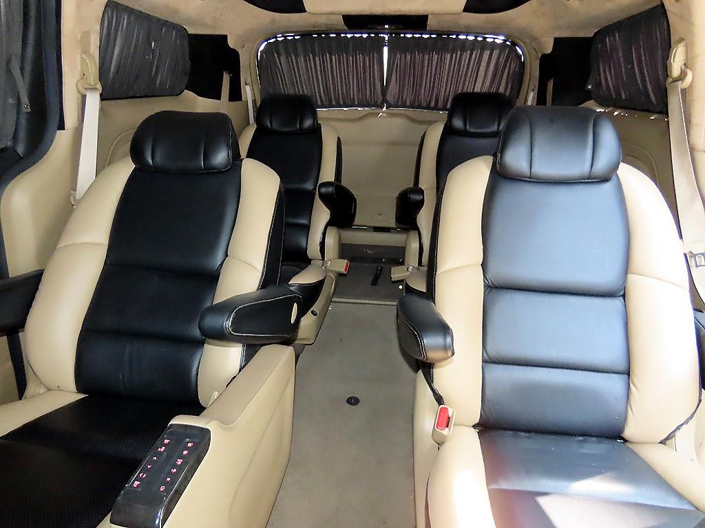 KIA Carnival - Vista 7