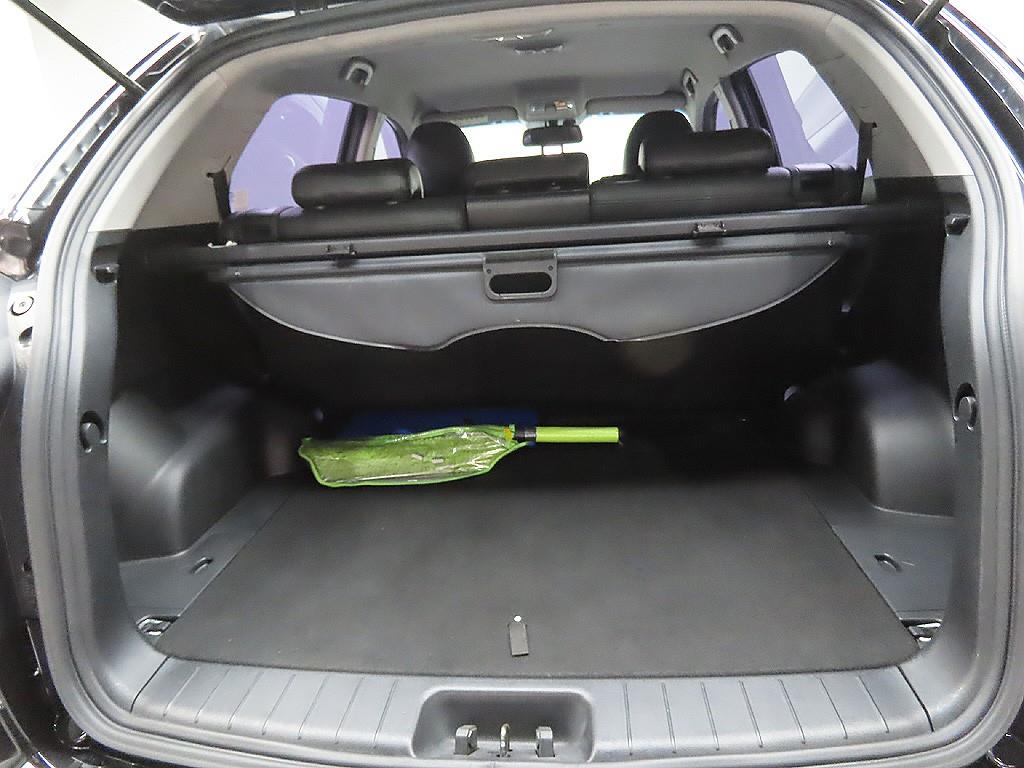 Ssangyong Korando 2014 Negro - Importación desde Corea - HF Imports Iquique - Foto 8