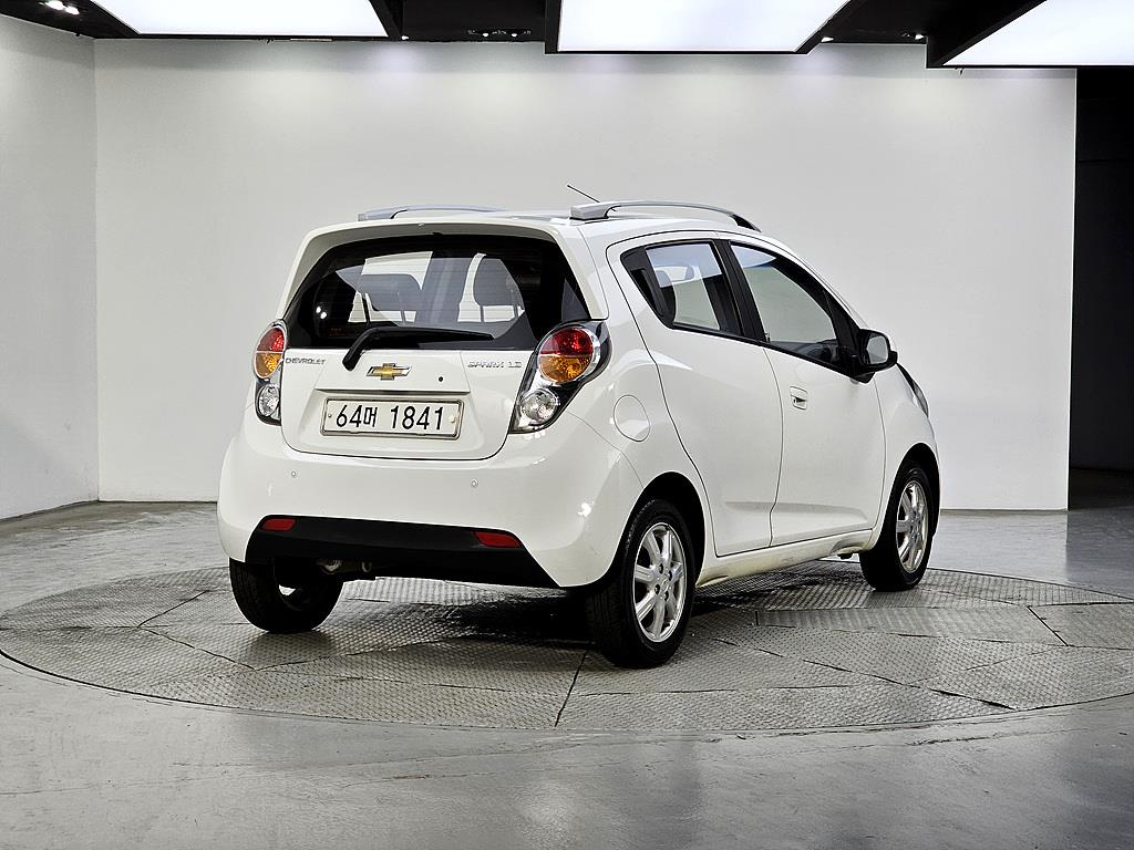 Chevrolet Spark - Vista 4