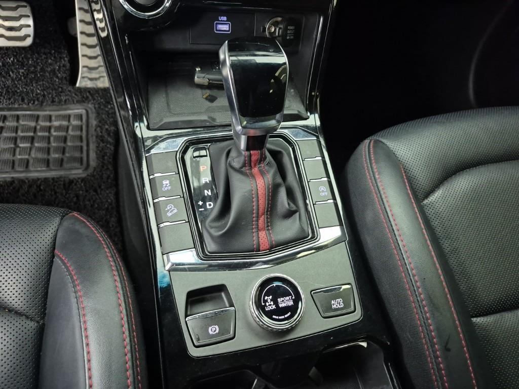 Ssangyong Korando - Vista 8