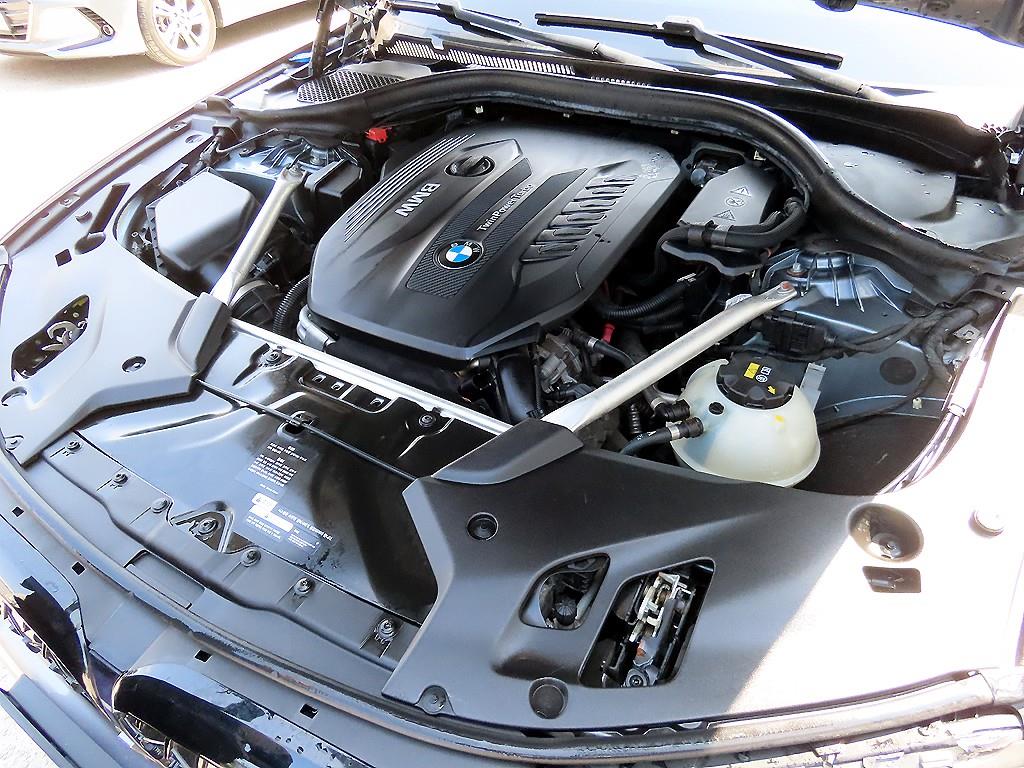 BMW 5 Series 2018 Gris - Importación desde Corea - HF Imports Iquique - Foto 19