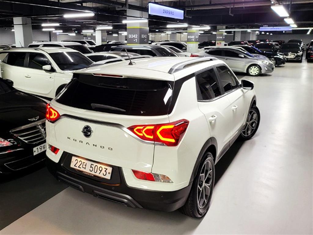 Ssangyong Korando - Vista 6