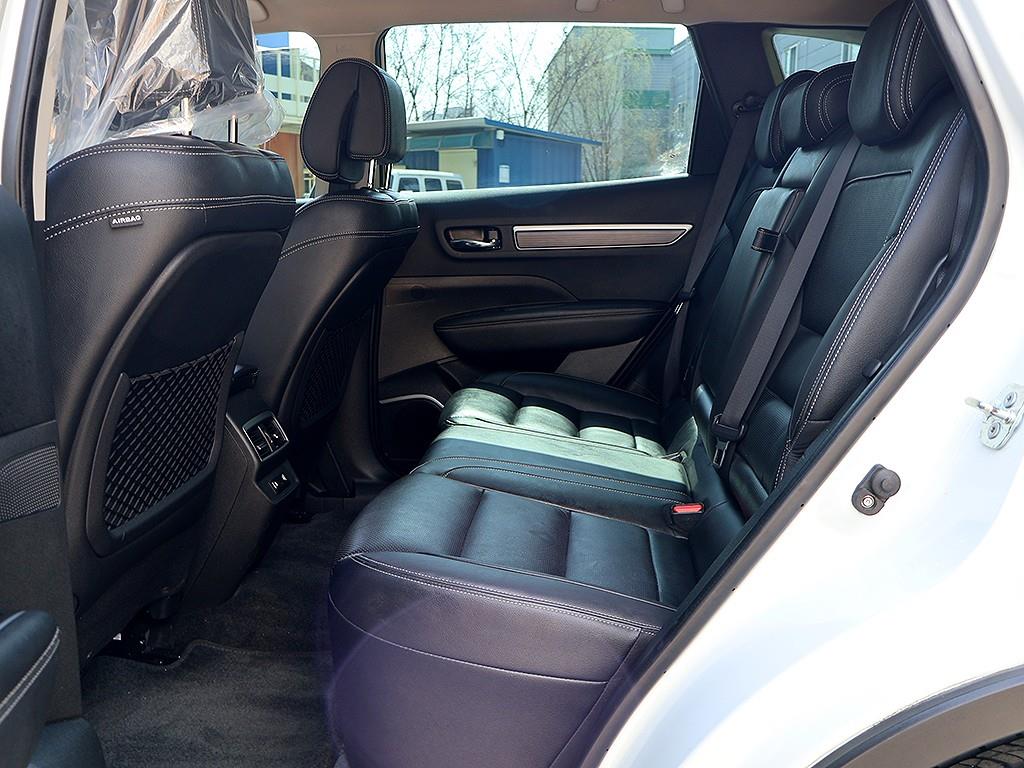 SAMSUNG QM6 2021 Blanco - Importación desde Corea - HF Imports Iquique - Foto 12