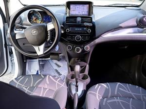 Chevrolet Spark - Vista 10