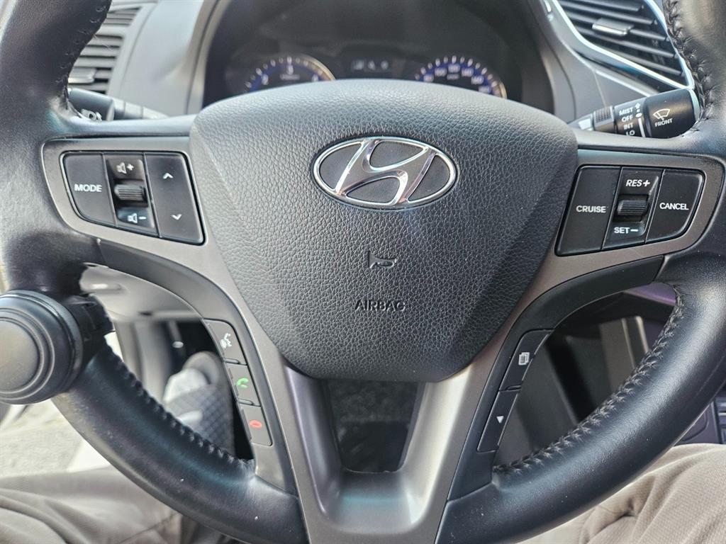 HYUNDAI i40 - Vista 9