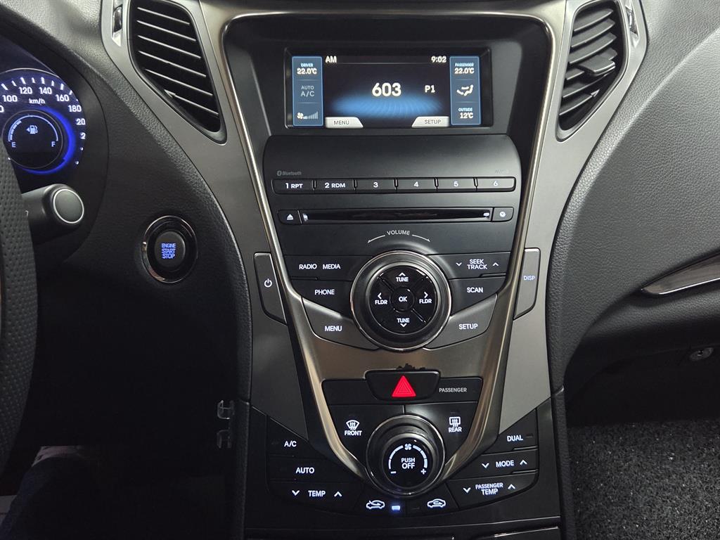 HYUNDAI Grandeur 2014 Negro - Importación desde Corea - HF Imports Iquique - Foto 18