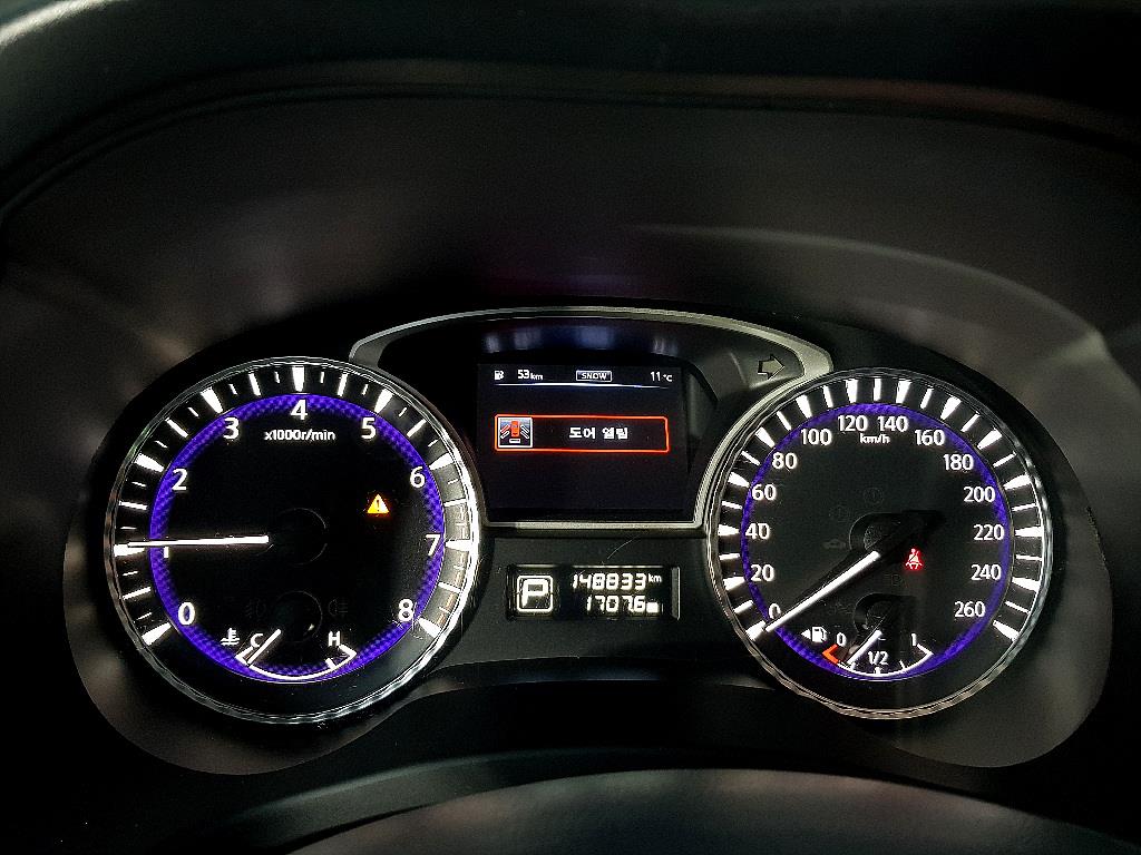 Infiniti QX - Vista 7