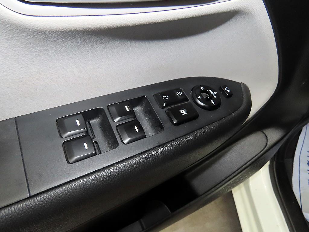 KIA Ray 2022 Blanco - Importación desde Corea - HF Imports Iquique - Foto 13