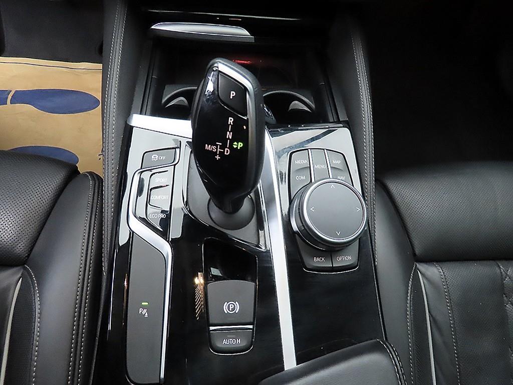 BMW 5 Series - Vista 10