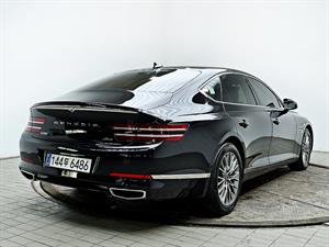 Genesis G80 - Vista 8