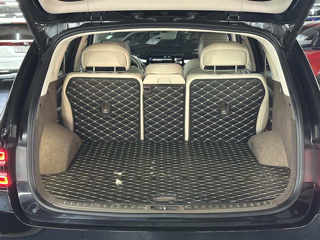 Genesis GV80 - Vista 9