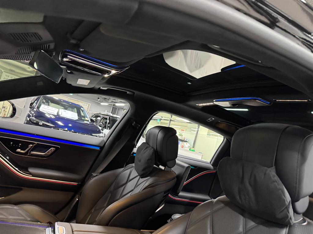 Mercedes Benz S Class - Vista 4