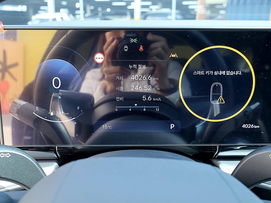 HYUNDAI Grandeur - Vista 11