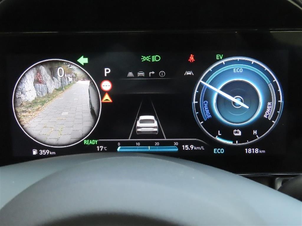 HYUNDAI Avante - Vista 9