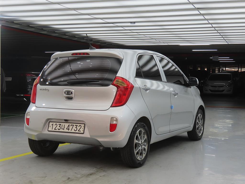 KIA Morning - Vista 4