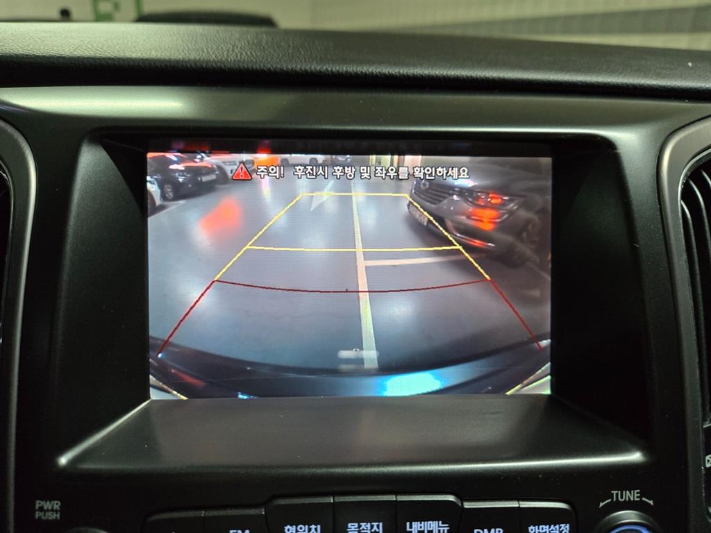 HYUNDAI Equus - Vista 12