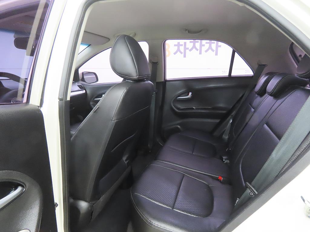 KIA Morning - Vista 6