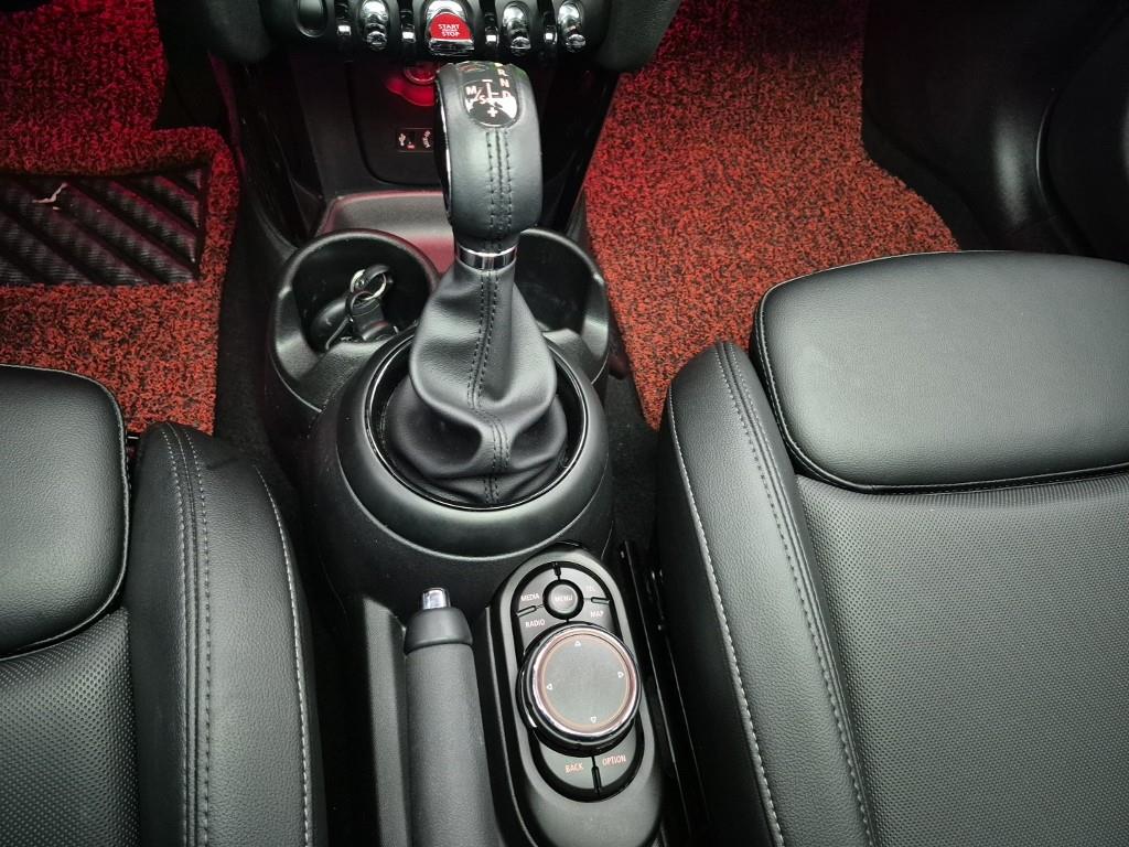 Mini Cooper - Vista 8