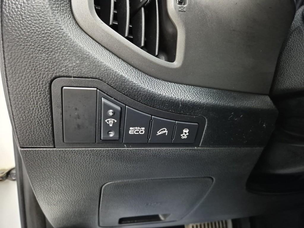 KIA Sportage 2012 Blanco - Importación desde Corea - HF Imports Iquique - Foto 17