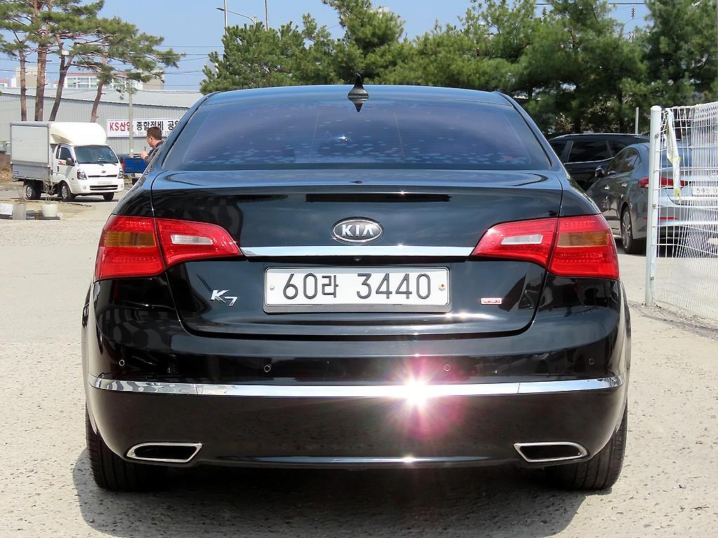 KIA K7 - Vista 4
