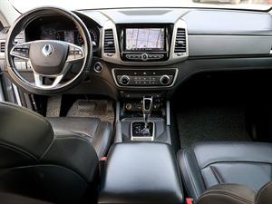 Ssangyong Rexton - Vista 10
