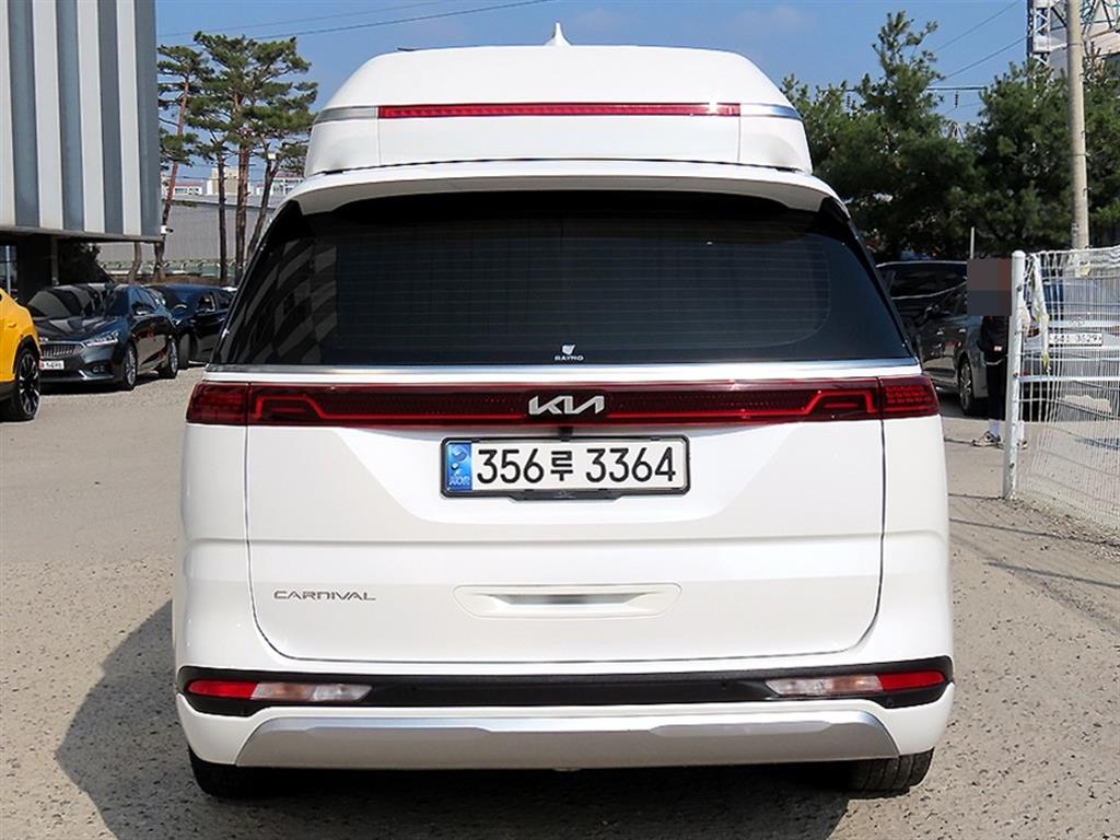 KIA Carnival - Vista 4