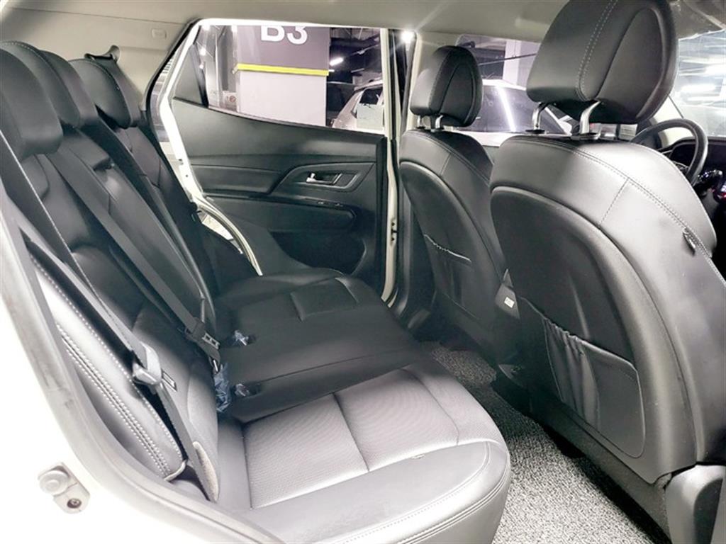 Ssangyong Korando - Vista 8