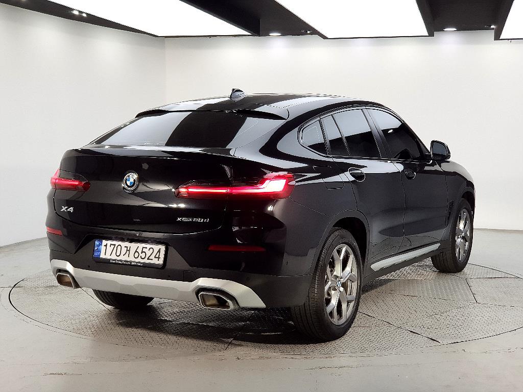 BMW X4 - Vista 4