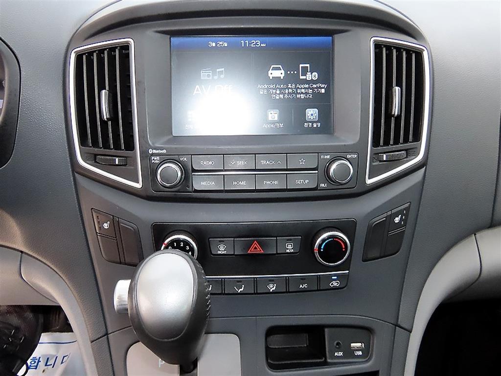 HYUNDAI Starex 2021 Blanco - Importación desde Corea - HF Imports Iquique - Foto 13