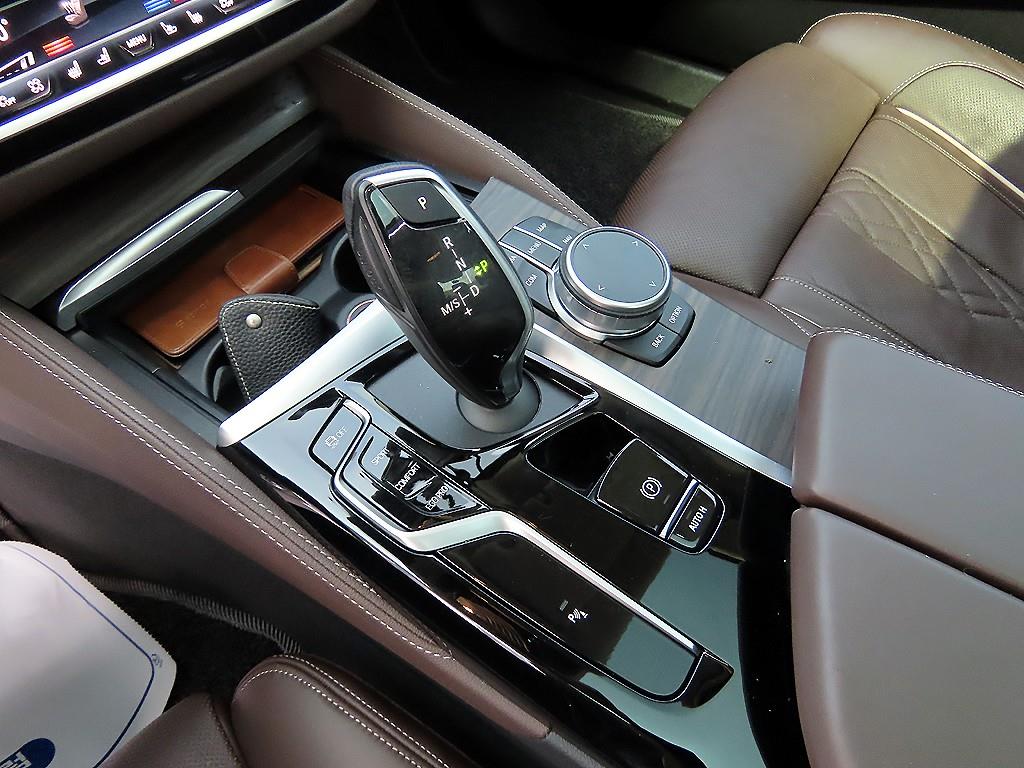 BMW 5 Series - Vista 11