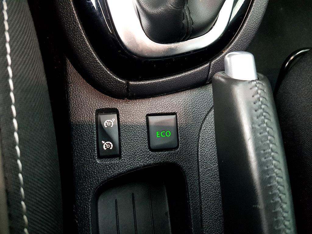 SAMSUNG Clio 2018 Blanco - Importación desde Corea - HF Imports Iquique - Foto 13