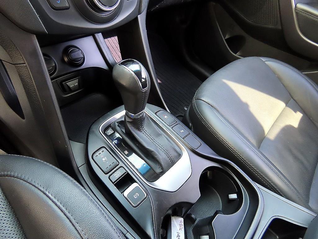 HYUNDAI Santa Fe - Vista 10