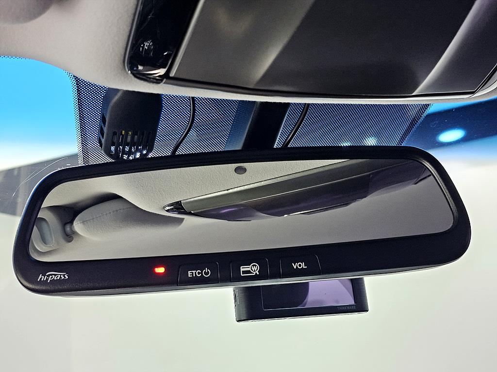 HYUNDAI Grandeur - Vista 12