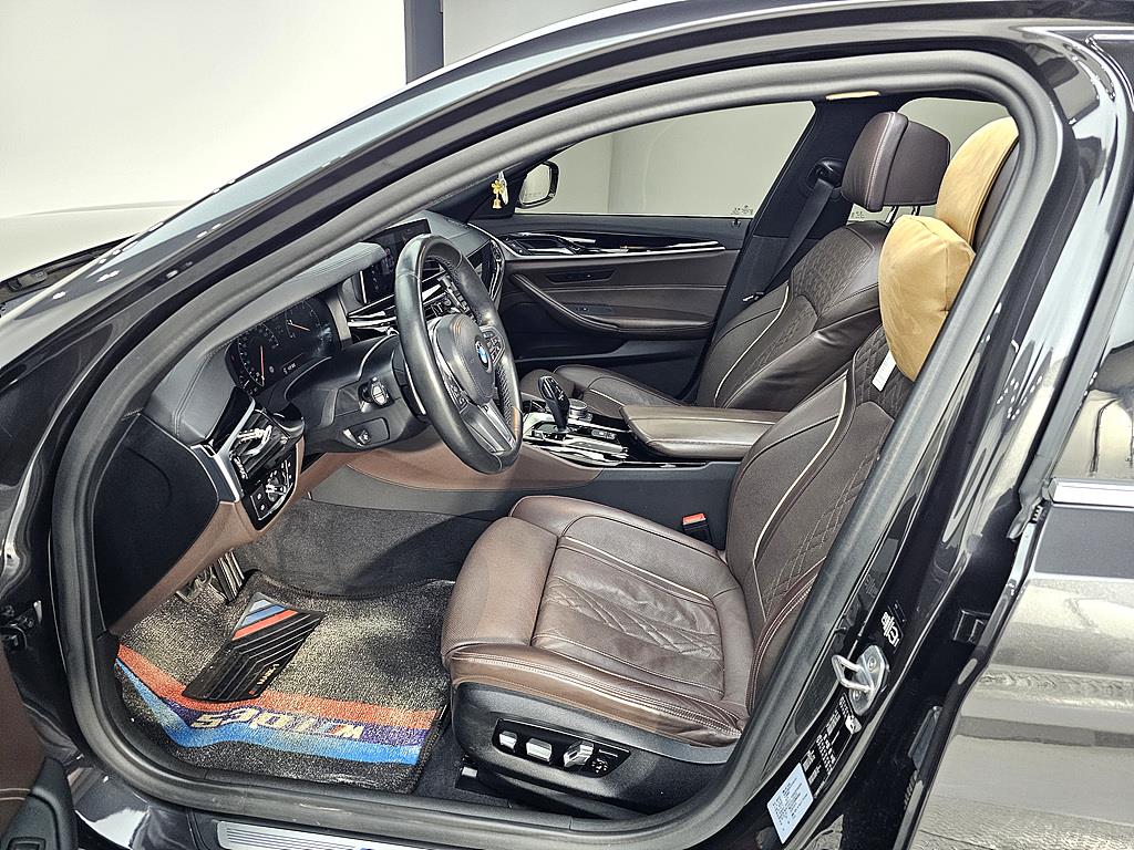 BMW 5 Series - Vista 8