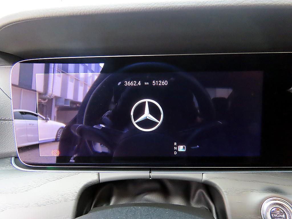 Mercedes Benz CLS Class - Vista 9