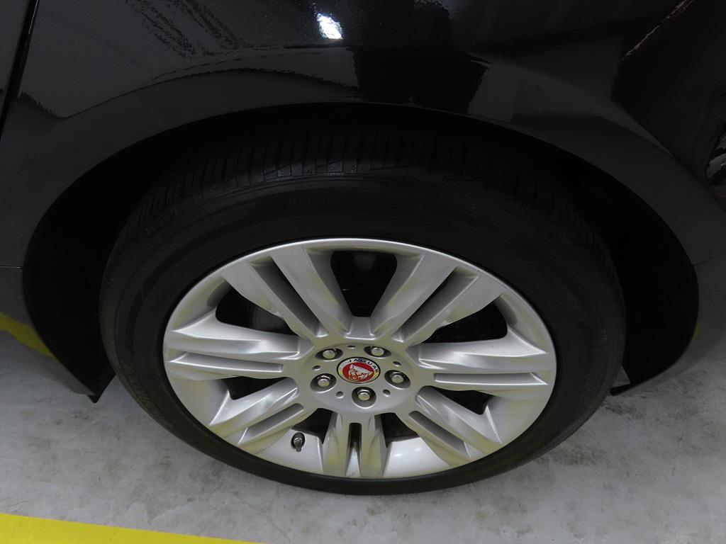 Jaguar XF 2018 Negro - Importación desde Corea - HF Imports Iquique - Foto 20