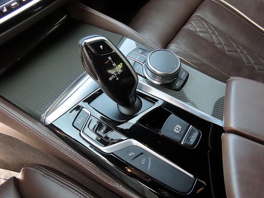 BMW 5 Series - Vista 11