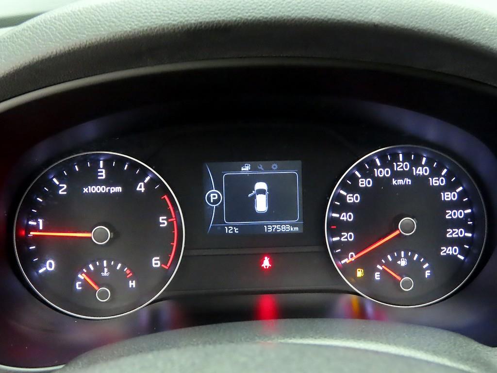 KIA Sportage - Vista 5