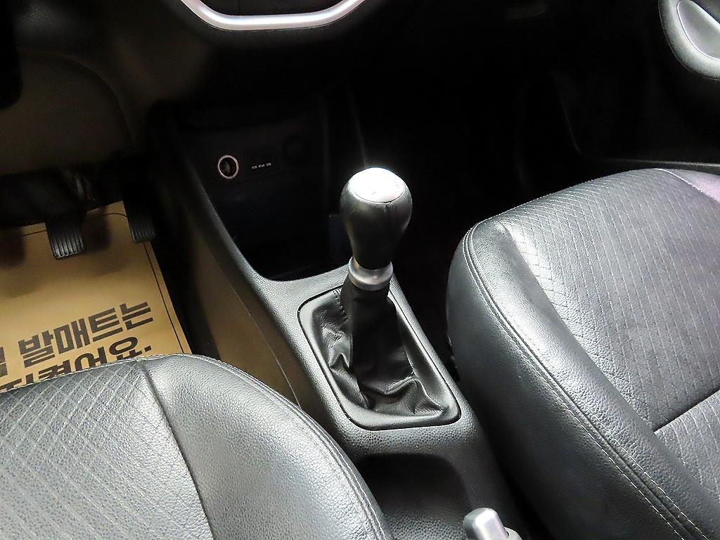 KIA Morning - Vista 10