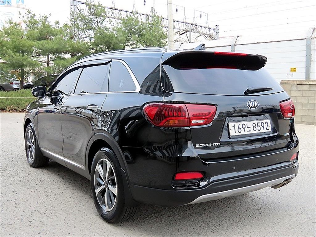 KIA Sorento - Vista 3