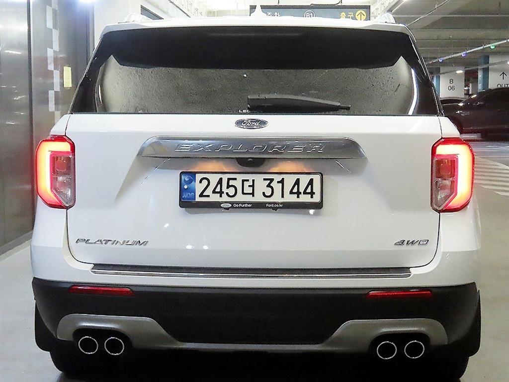 Ford Explorer - Vista 5