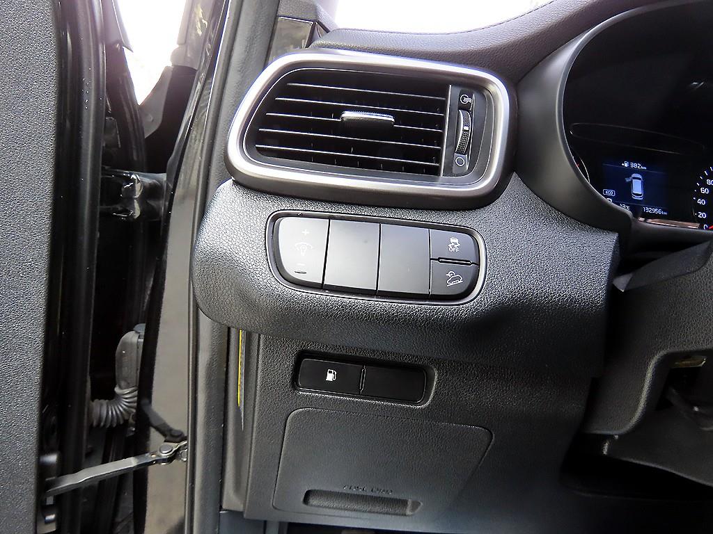 KIA Sorento - Vista 12