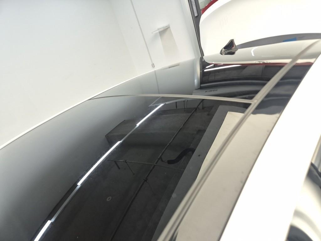 HYUNDAI Grandeur 2022 Blanco - Importación desde Corea - HF Imports Iquique - Foto 13