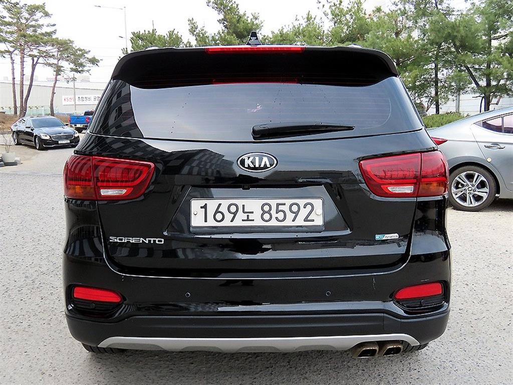 KIA Sorento - Vista 4