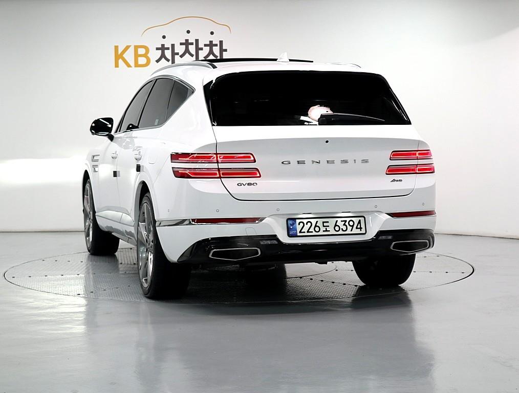 Genesis GV80 - Vista 3