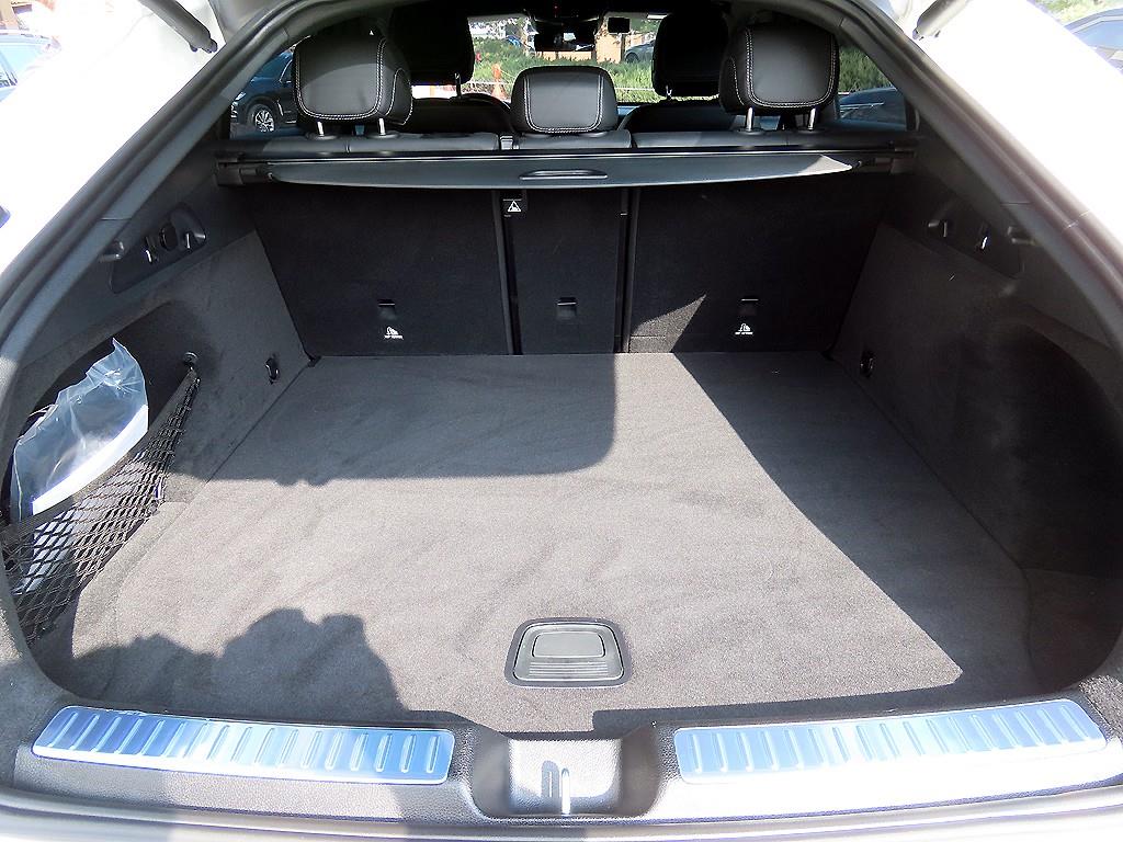 Mercedes Benz GLC Class 2023 Blanco - Importación desde Corea - HF Imports Iquique - Foto 16