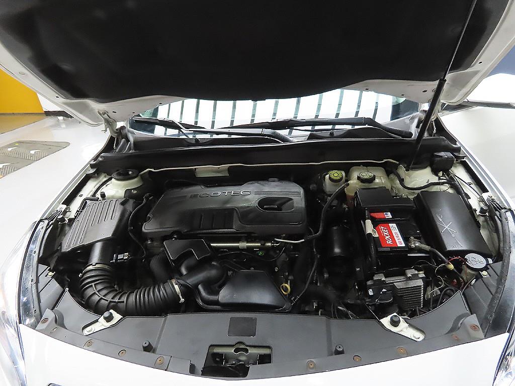 Chevrolet Malibu 2016 Blanco - Importación desde Corea - HF Imports Iquique - Foto 8