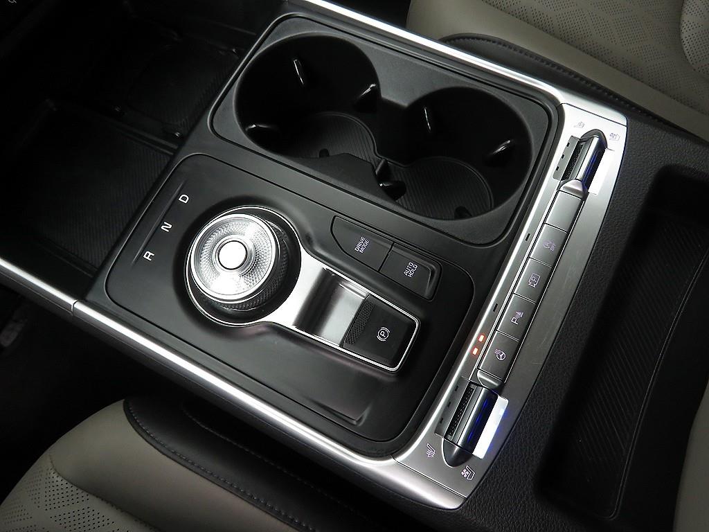 KIA Carnival 2025 Negro - Importación desde Corea - HF Imports Iquique - Foto 15