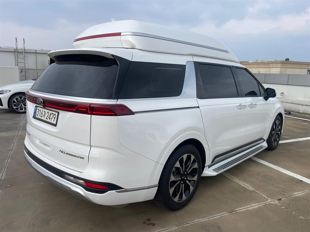 KIA Carnival - Vista 5